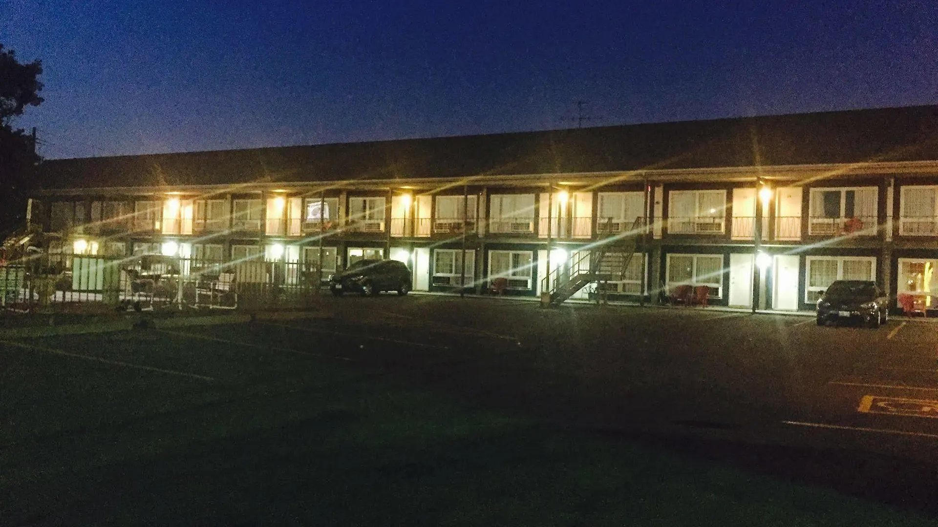Motel Niagara Falls Courtside Inn